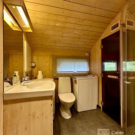 Semesterbostad Modern Sports On With Sauna And Waxing *